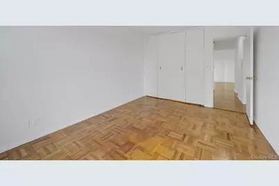 1853 Central Park Avenue #9J, Yonkers, NY 10710 - Photo 17