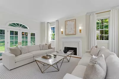 28 Sterling Lane, Sands Point, NY 11050 - Photo 13