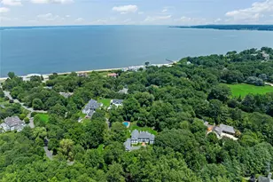 28 Sterling Ln, Sands Point, NY 11050 - Photo 35