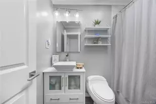 150-19 95th St, Ozone Park, NY 11417 - Photo 17