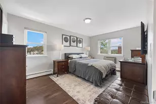 150-19 95th St, Ozone Park, NY 11417 - Photo 13