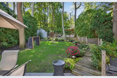 602 McKinley Terrace, Centerport, NY 11721 - Photo 41