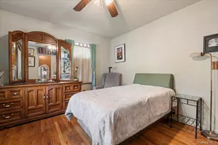 126 Carnegie Ave, Elmont, NY 11003 - Photo 15