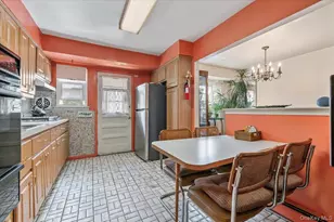 126 Carnegie Ave, Elmont, NY 11003 - Photo 9