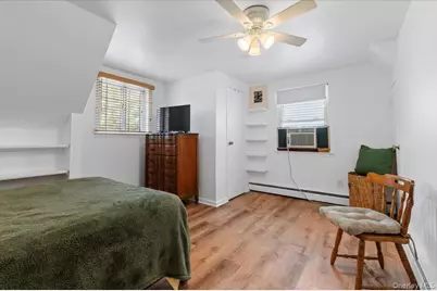 126 Carnegie Avenue, Elmont, NY 11003 - Photo 23