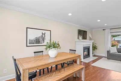 7 Driftwood Drive, Glen Cove, NY 11542 - Photo 15