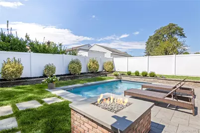 7 Driftwood Drive, Glen Cove, NY 11542 - Photo 39