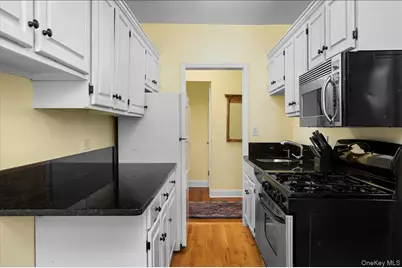 1815 Palmer Avenue #2V, Larchmont, NY 10538 - Photo 13