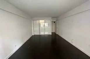 100 W 57th St, New York, NY 10019 - Photo 13