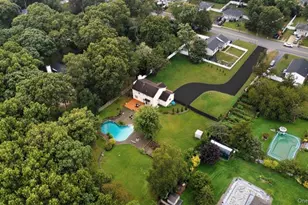 6 13th St, Selden, NY 11784 - Photo 3