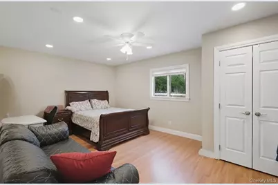 6 13th Street, Selden, NY 11784 - Photo 13