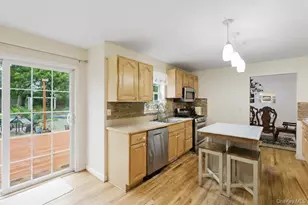 6 13th St, Selden, NY 11784 - Photo 9