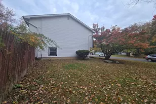 154 Rockland Ln, Spring Valley, NY 10977 - Photo 5