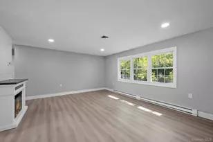 269 Berwick Ct, Ridge, NY 11961 - Photo 17