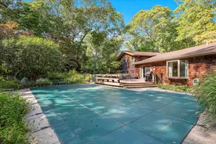 1425 Laurelwood Dr, Laurel, NY 11948 - Photo 43