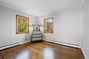 10 S Old Neck Rd, Center Moriches, NY 11934 - Photo 21