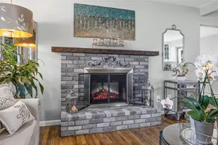 10 S Old Neck Rd, Center Moriches, NY 11934 - Photo 7