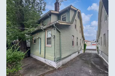 2123 Garrett Place, Bronx, NY 10466 - Photo 3