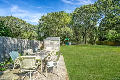 35 Maple Avenue, Bellport, NY 11713 - Photo 29