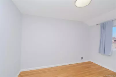 14 Ragazzi Ln, New York, NY 10305 - Photo 17