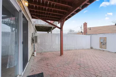 14 Ragazzi Ln, New York, NY 10305 - Photo 25