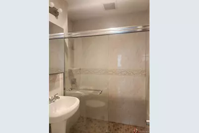 11006 Colonial Avenue, Forest Hills, NY 11375 - Photo 7