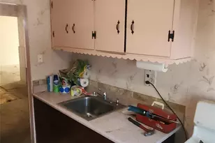 90-08 32nd Ave, East Elmhurst, NY 11369 - Photo 5