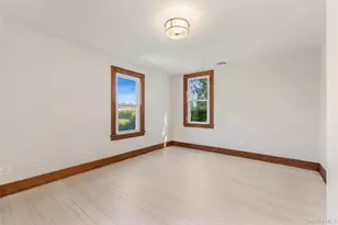 335 Herricks Ln, Jamesport, NY 11901 - Photo 9