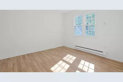 204 Holly Stream Court, Brewster, NY 10509 - Photo 13