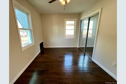 5 Lawrence Avenue, Lynbrook, NY 11563 - Photo 11