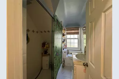 16 Ascot Ridge Road, Great Neck, NY 11021 - Photo 21