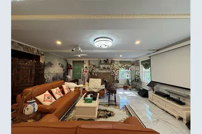 16 Ascot Ridge Road, Great Neck, NY 11021 - Photo 7