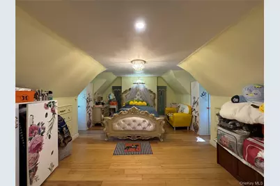 16 Ascot Ridge Road, Great Neck, NY 11021 - Photo 15