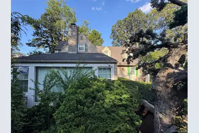 16 Ascot Ridge Road, Great Neck, NY 11021 - Photo 3