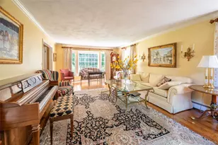 17 John Daves Ln, Huntington, NY 11743 - Photo 5