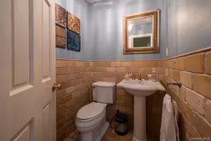 17 John Daves Ln, Huntington, NY 11743 - Photo 15