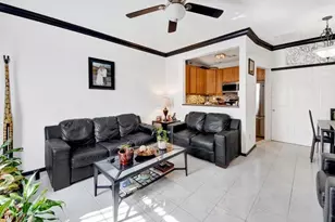 114 Beacon Ln, Bronx, NY 10473 - Photo 9