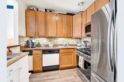 114 Beacon Lane #74, Bronx, NY 10473 - Photo 3