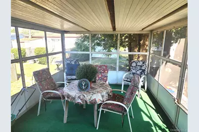 38B Village Circle S, Manorville, NY 11949 - Photo 15