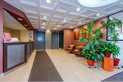 185 W Park Avenue #209, Long Beach, NY 11561 - Photo 3