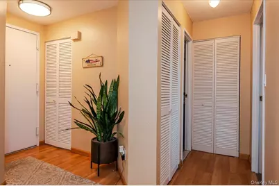 185 W Park Avenue #209, Long Beach, NY 11561 - Photo 13