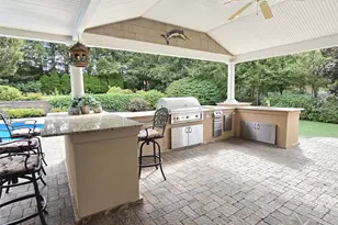 21 Durham Pl, Lake Grove, NY 11755 - Photo 9