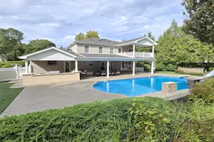 21 Durham Pl, Lake Grove, NY 11755 - Photo 5