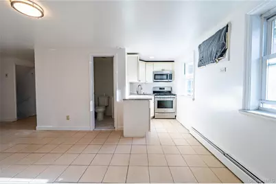 1027 Throggmorton Avenue, Bronx, NY 10465 - Photo 17