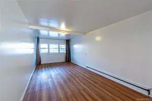 1027 Throggmorton Ave, Bronx, NY 10465 - Photo 19