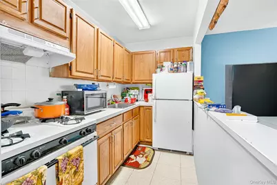 142 W 175th Street, Bronx, NY 10453 - Photo 31