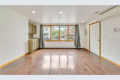 21-05 33rd Avenue, Astoria, NY 11106 - Photo 19
