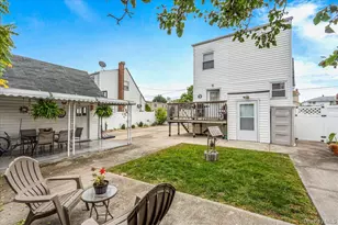 345 Evans Ave, Elmont, NY 11003 - Photo 17