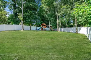 77 Woodland Rd, Miller Place, NY 11764 - Photo 33