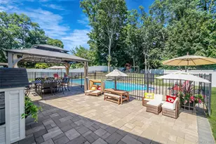 77 Woodland Rd, Miller Place, NY 11764 - Photo 29